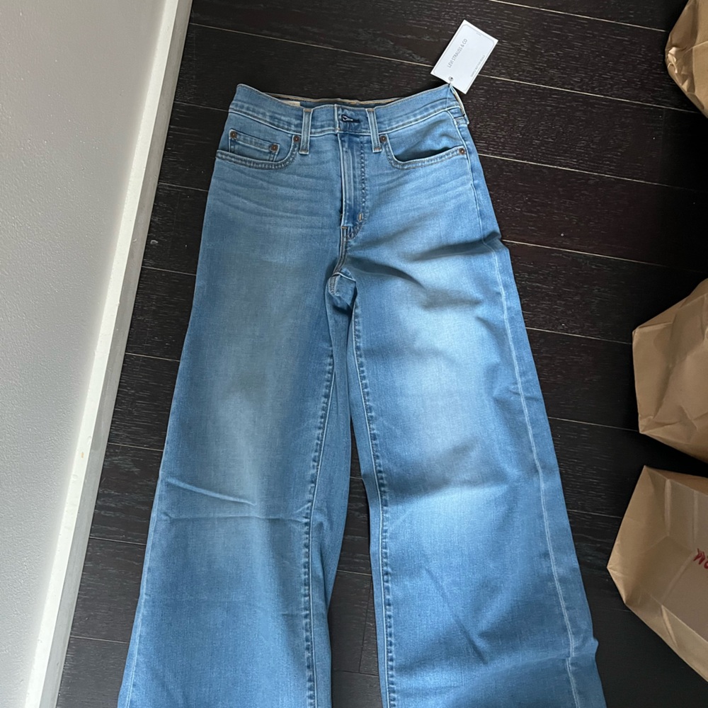 728 High Rise Wide Leg Levis Jeans